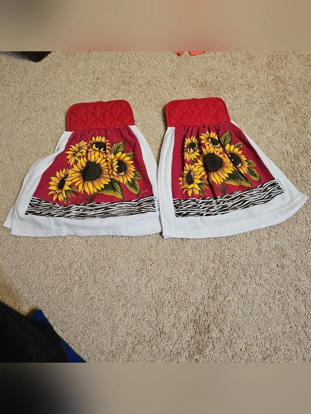 2 Handcrafted Potholders Attached To Towels | Red, White, Yellow | Sunflowers